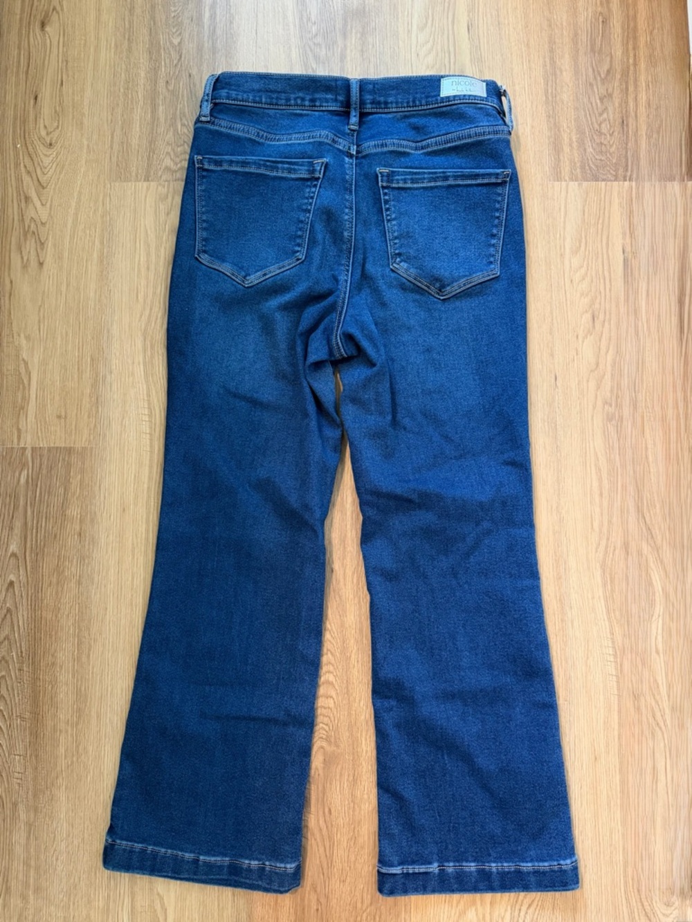 Nicole by Nicole Miller crop flare high rise jeans - Picture 2 of 4